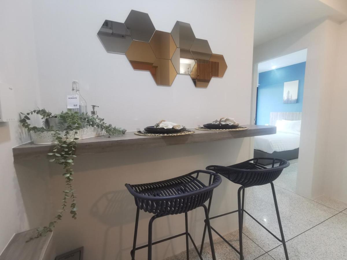 Abc@48 Hotel & Service Apartment Bangkok Bagian luar foto