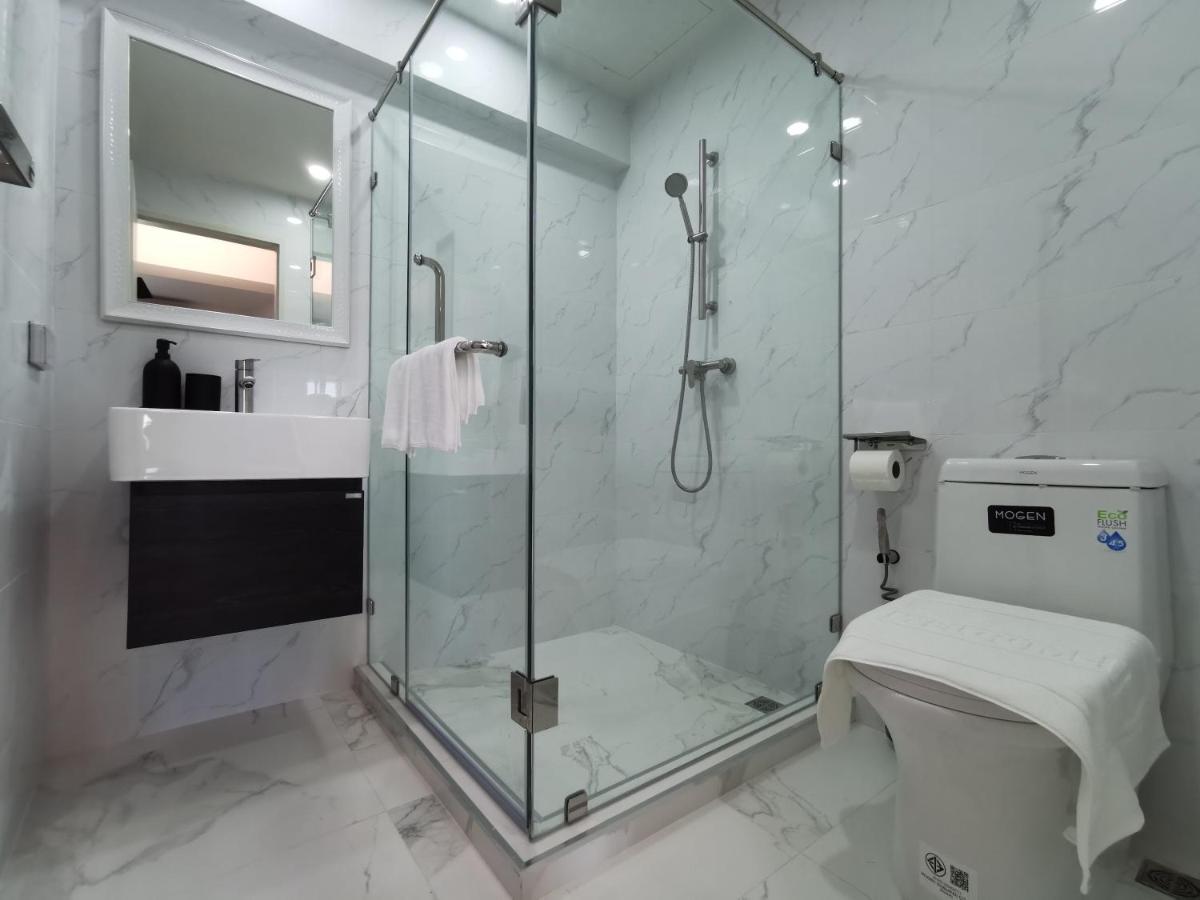Abc@48 Hotel & Service Apartment Bangkok Bagian luar foto